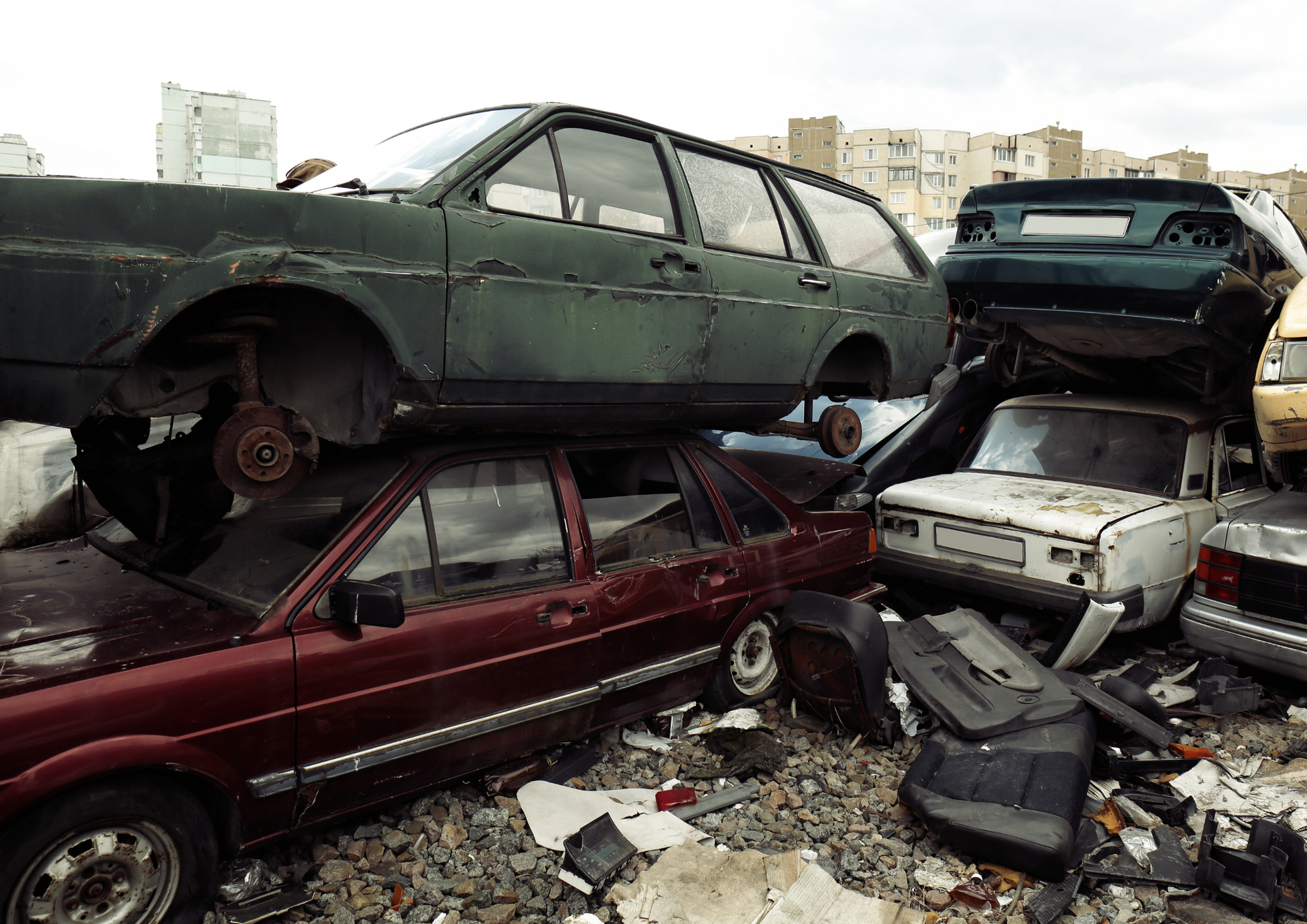 How to Sell a Scrap Vehicle Safely and Avoid Illegal Dealers